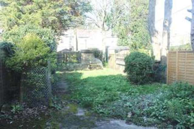  Image of 1 bedroom Ground Flat to rent in Brighton Road South Croydon CR2 at South Croydon, CR2 6AJ