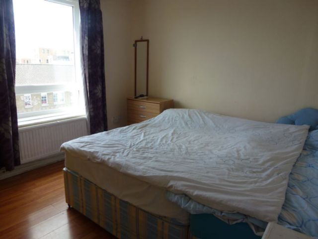  Image of 2 bedroom Flat for sale in Devas Street London E3 at Brimsdown House  London, E3 3LW
