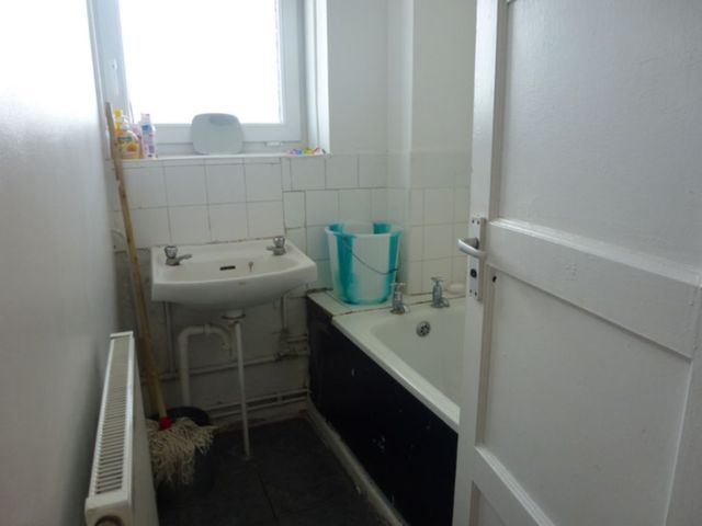  Image of 2 bedroom Flat for sale in Devas Street London E3 at Brimsdown House  London, E3 3LW