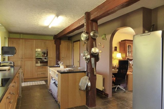  Image of 5 bedroom Detached house for sale in Broadgate Sutton St. Edmund Spalding PE12 at Broadgate Sutton St Edmund Spalding, PE12 0LR