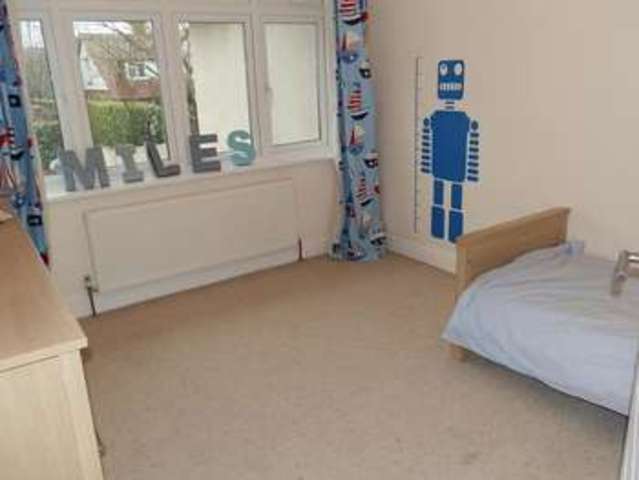  Image of 5 bedroom Detached house to rent in Broadshard Lane Ringwood BH24 at Ringwood, BH24 1RR