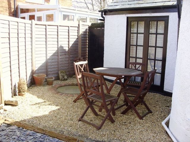  Image of 3 bedroom Cottage for sale in Brook Lane Harrold Bedford MK43 at Brook Lane Harrold Bedford, MK43 7BW