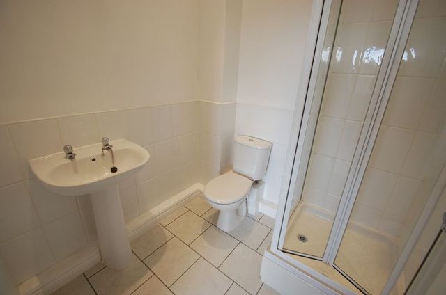  Image of 2 bedroom Flat to rent in Fullerton Way Thornaby Stockton-on-Tees TS17 at Fullerton Way Thornaby Stockton-On-Tees, TS17 0AU