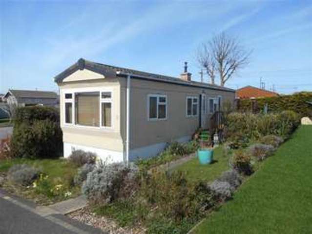  Image of 2 bedroom Detached house for sale in Dunton Mobile Home Park Lower Dunton Road Dunton Brentwood CM13 at Dunton Brentwood Brentwood, CM13 3SX