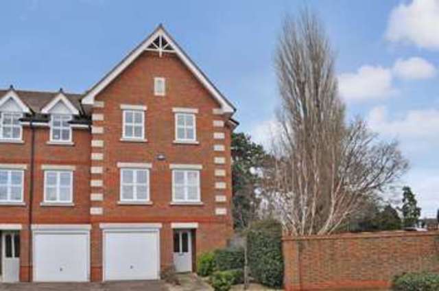  Image of 4 bedroom Detached house for sale in Burgess Close Abingdon OX14 at Burgess Close  Abingdon, OX14 3JT