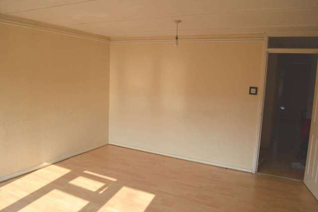  Image of 2 bedroom Flat to rent in Burnt Ash Hill London SE12 at Burnt Ash Hill Lee London, SE12 0JL