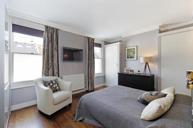  Image of 4 bedroom Terraced house for sale in Burnthwaite Road London SW6 at Burnthwaite Road  London, SW6 5BG