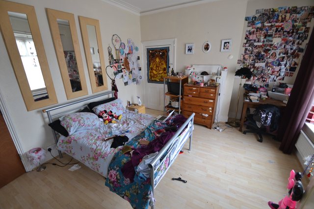  Image of 5 bedroom Detached house to rent in Caerleon Road Newport NP19 at St Julians  Newport, NP19 7BX