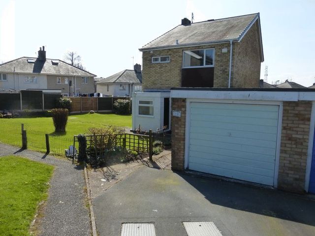  Image of 3 bedroom Detached house for sale in Cae Berllan Caernarfon LL55 at Cae Berllan  Caernarfon, LL55 1HH