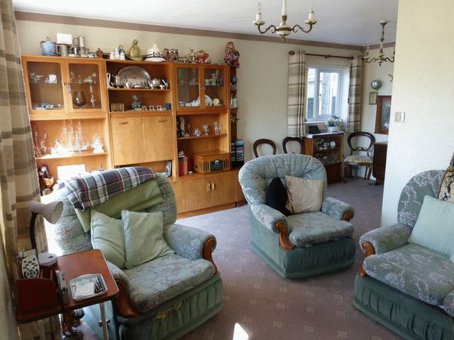  Image of 3 bedroom Detached house for sale in Cae Berllan Caernarfon LL55 at Cae Berllan  Caernarfon, LL55 1HH