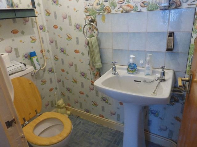  Image of 3 bedroom Detached house for sale in Cae Berllan Caernarfon LL55 at Cae Berllan  Caernarfon, LL55 1HH