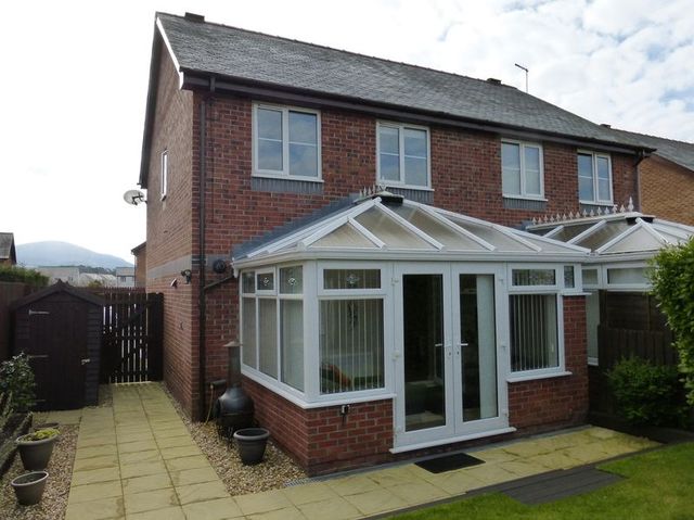  Image of 3 bedroom Semi-Detached house for sale in Maes Meddyg Caernarfon LL55 at Maes Meddyg  Caernarfon, LL55 2SF