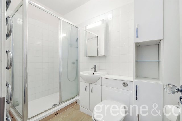  Image of 1 bedroom Flat to rent in Canterbury Road London NW6 at Kilburn London Kilburn Park, NW6 5SR