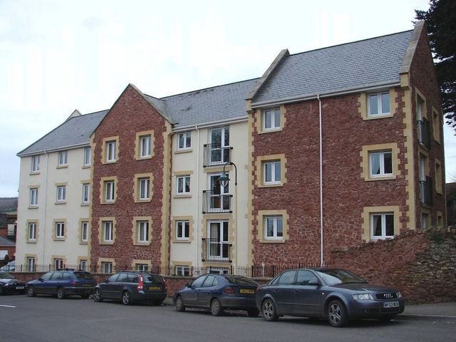  Image of 1 bedroom Retirement Property for sale in Blenheim Road Minehead TA24 at Blenheim Road  Minehead, TA24 5PL