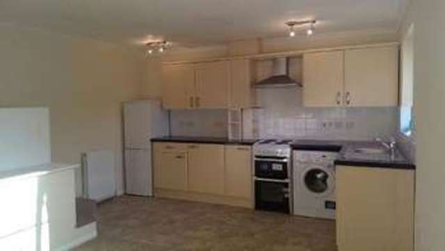  Image of 1 bedroom Terraced house to rent in Carshalton Way Lower Earley Reading RG6 at Carshalton Way  Reading, RG6 4EP