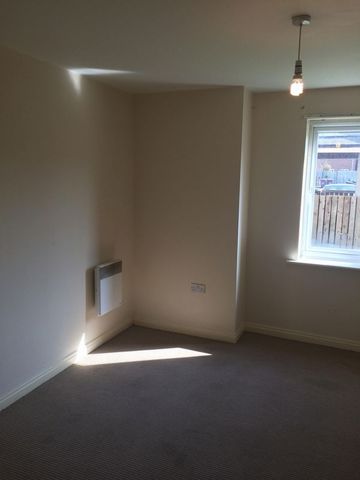 Image of 2 bedroom Flat to rent in Cascade Road Speke Liverpool L24 at Cascade Road Hunts Cross Village Liverpool, L24 9LH