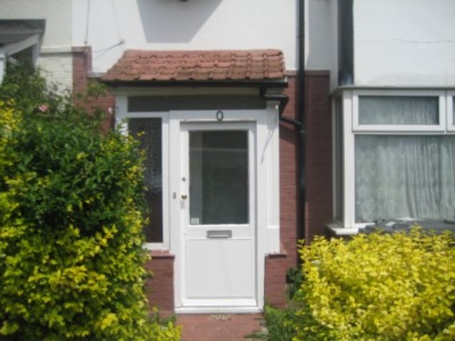  Image of 4 bedroom Detached house to rent in Cavendish Drive London E11 at Cavendish Drive Leytonstone London, E11 1DL