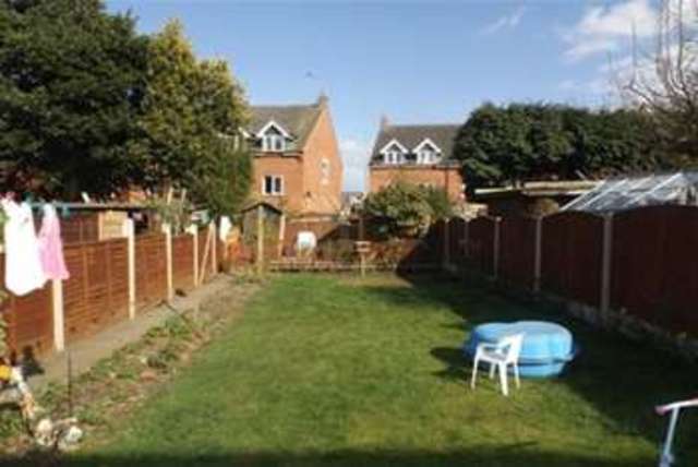  Image of 3 bedroom Detached house to rent in Central Avenue Beeston Nottingham NG9 at Nottingham, NG9 2QS