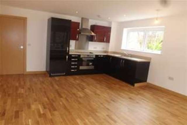  Image of 2 bedroom Flat to rent in Cherrydown East Basildon SS16 at Basildon, SS16 5GP