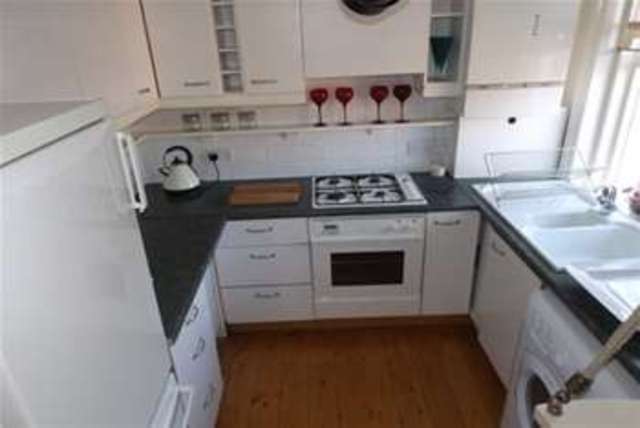  Image of 2 bedroom Maisonette to rent in Central Beach Lytham St. Annes FY8 at Lytham St. Annes, FY8 5LB