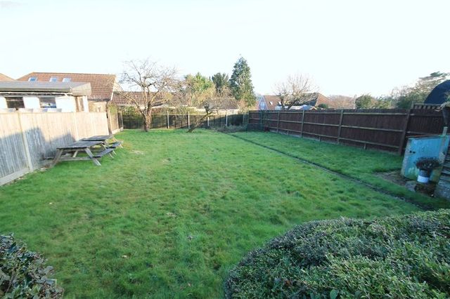 Image of 3 bedroom Detached house for sale in Chalvington Road Chandler