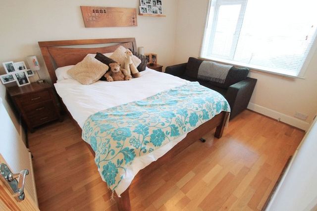  Image of 3 bedroom Detached house for sale in Chalvington Road Chandler