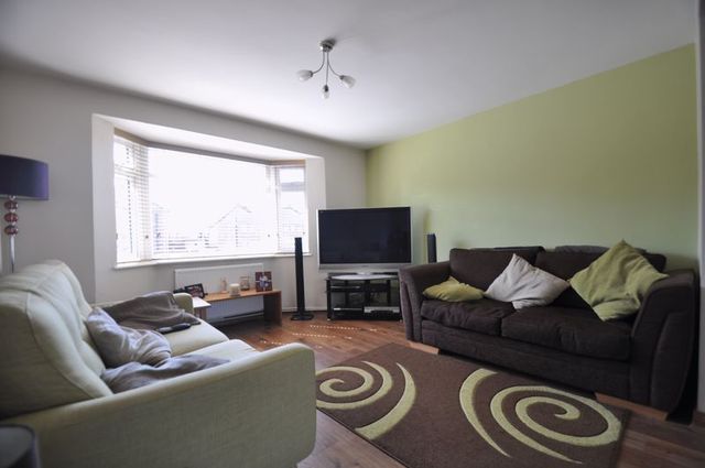  Image of 3 bedroom Semi-Detached house for sale in Champion Way Church Crookham Fleet GU52 at Champion Way Church Crookham Fleet, GU52 6HU