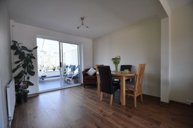  Image of 3 bedroom Semi-Detached house for sale in Champion Way Church Crookham Fleet GU52 at Champion Way Church Crookham Fleet, GU52 6HU