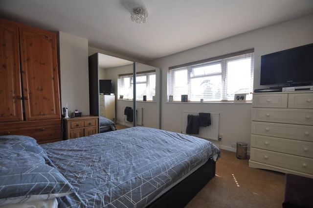  Image of 3 bedroom Semi-Detached house for sale in Champion Way Church Crookham Fleet GU52 at Champion Way Church Crookham Fleet, GU52 6HU