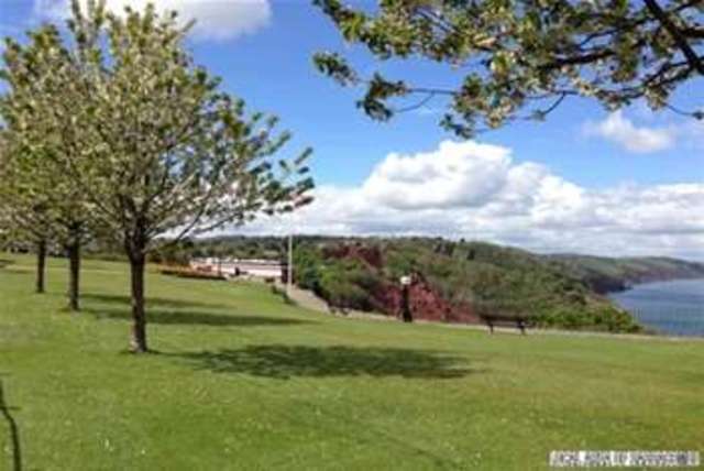  Image of 2 bedroom Terraced house to rent in Grenville Avenue Torquay TQ2 at Torquay, TQ2 6DW