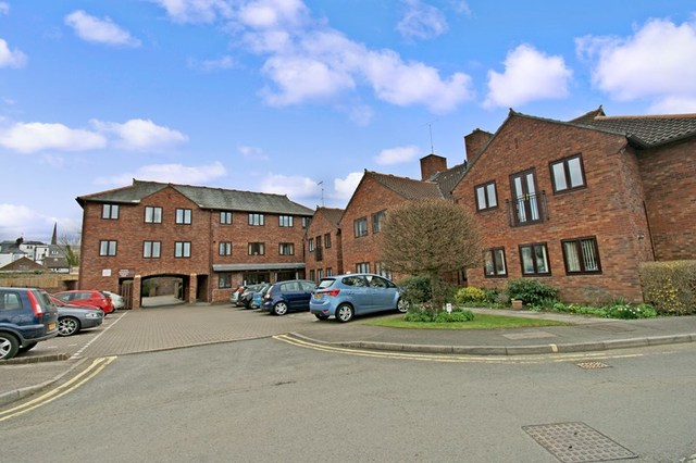  Image of 1 bedroom Retirement Property for sale in Chippenham Court Monmouth NP25 at Monmouth, NP25 3UZ