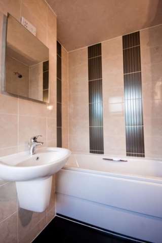  Image of 1 bedroom Studio flat to rent in Christchurch Road Reading RG2 at Christchurch Road  Reading, RG2 7AN