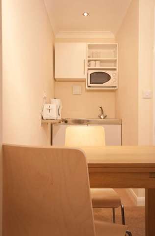  Image of 1 bedroom Studio flat to rent in Christchurch Road Reading RG2 at Christchurch Road  Reading, RG2 7AN