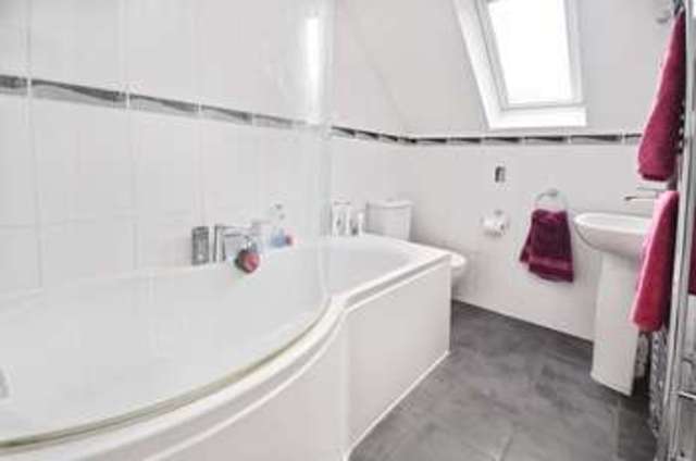  Image of 4 bedroom Cottage for sale in Sunningwell Abingdon OX13 at Church Farm Sunningwell Abingdon, OX13 6RH