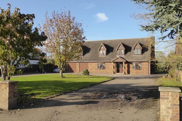  Image of 5 bedroom Detached house for sale in Church Road Emneth Wisbech PE14 at Church Road Emneth Wisbech, PE14 8AF