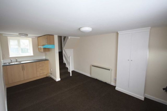  Image of 1 bedroom Terraced house to rent in Church Row Loftus Saltburn-by-the-Sea TS13 at Church Row Loftus Saltburn-By-The-Sea, TS13 4JS