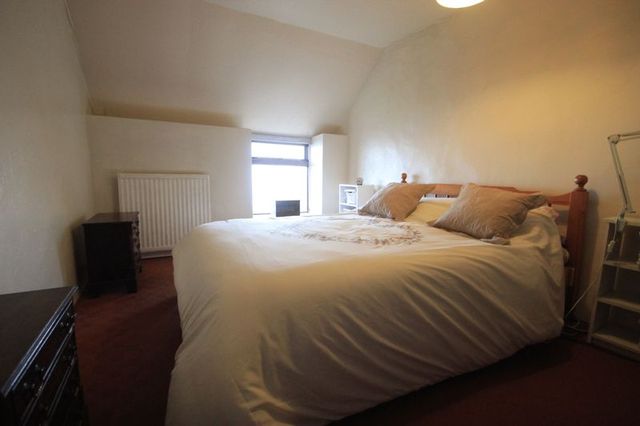  Image of 4 bedroom Terraced house for sale in Blue Bell Talysarn Caernarfon LL54 at Blue Bell  Caernarfon, LL54 6LG