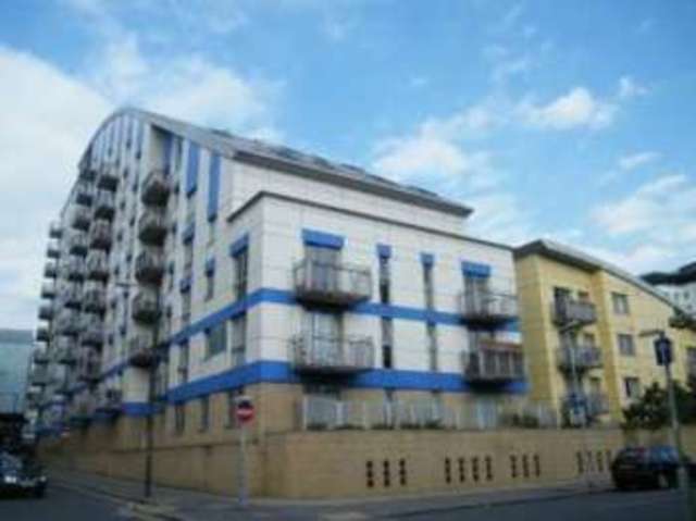  Image of 2 bedroom Flat for sale in Drummond Road Croydon CR0 at 15 Drummond Road Croydon Croydon, CR0 1TW