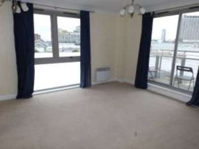  Image of 2 bedroom Flat for sale in Drummond Road Croydon CR0 at 15 Drummond Road Croydon Croydon, CR0 1TW