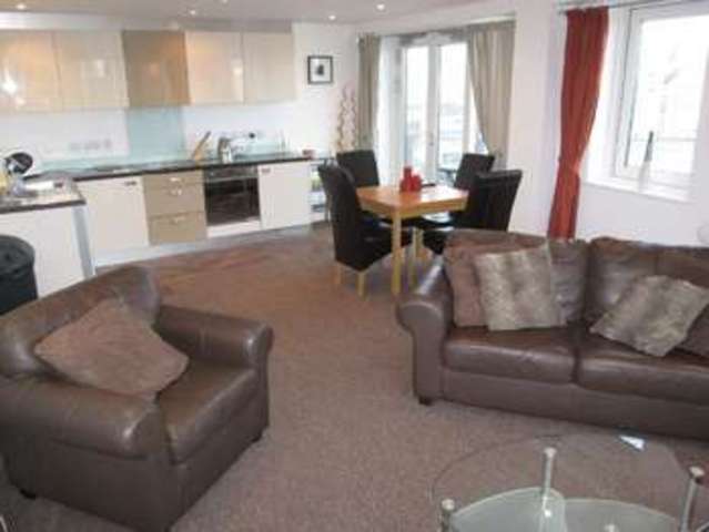  Image of 2 bedroom Apartment to rent in Waterloo Square Newcastle upon Tyne NE1 at City Quadrant  Newcastle upon Tyne, NE1 4DP
