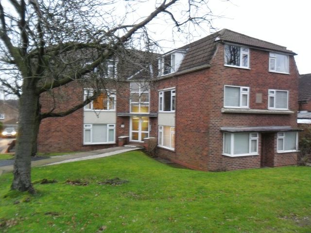 Image of 1 bedroom Flat for sale in Clarence Road Sutton Coldfield B74 at Clarence Road Four Oaks Sutton Coldfield, B74 4LP