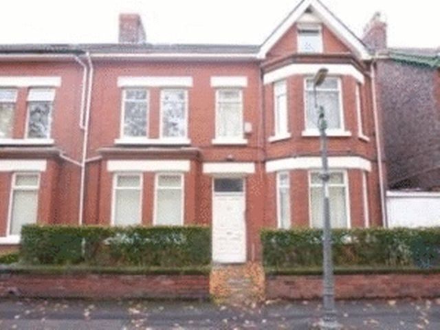  Image of 1 bedroom Flat to rent in Clarendon Road Garston Liverpool L19 at Clarendon Road Garston Liverpool, L19 6PJ