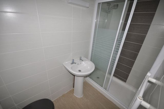  Image of 3 bedroom Detached house to rent in Clifford Road Bristol BS16 at Clifford Road Fishponds Bristol, BS16 4LR