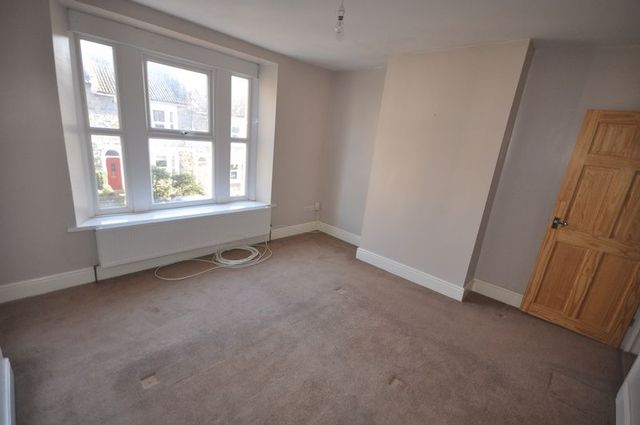  Image of 3 bedroom Detached house to rent in Clifford Road Bristol BS16 at Clifford Road Fishponds Bristol, BS16 4LR