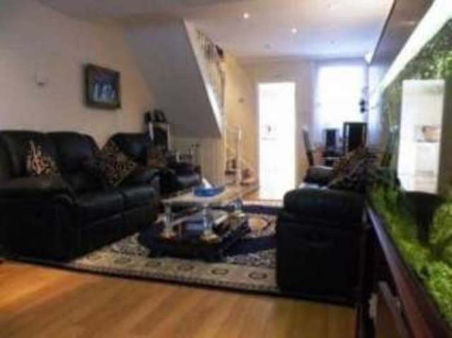 Image of 2 bedroom Detached house for sale in Collingwood Road Sutton SM1 at Sutton  Sutton, SM1 2NX