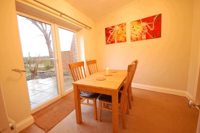  Image of 2 bedroom Property to rent in Collis Street Reading RG2 at Collis Street Reading Reading, RG2 0AE