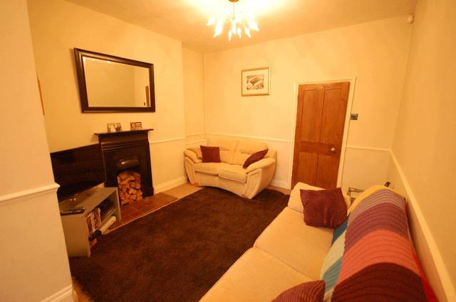  Image of 2 bedroom Property to rent in Collis Street Reading RG2 at Collis Street Reading Reading, RG2 0AE