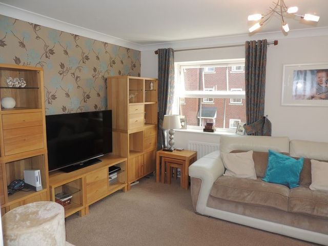  Image of 3 bedroom Detached house for sale in Colossus Way Bletchley Milton Keynes MK3 at Colossus Way Bletchley Milton Keynes, MK3 6GU