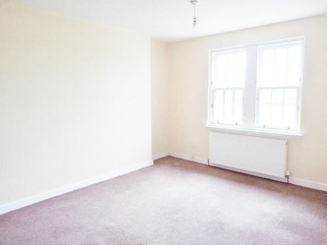  Image of 2 bedroom Flat to rent in Corbiehall Bo