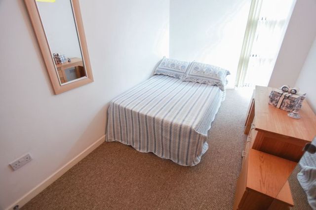  Image of 2 bedroom Flat to rent in Cornhill Liverpool L1 at Cornhill  Liverpool, L1 8DP